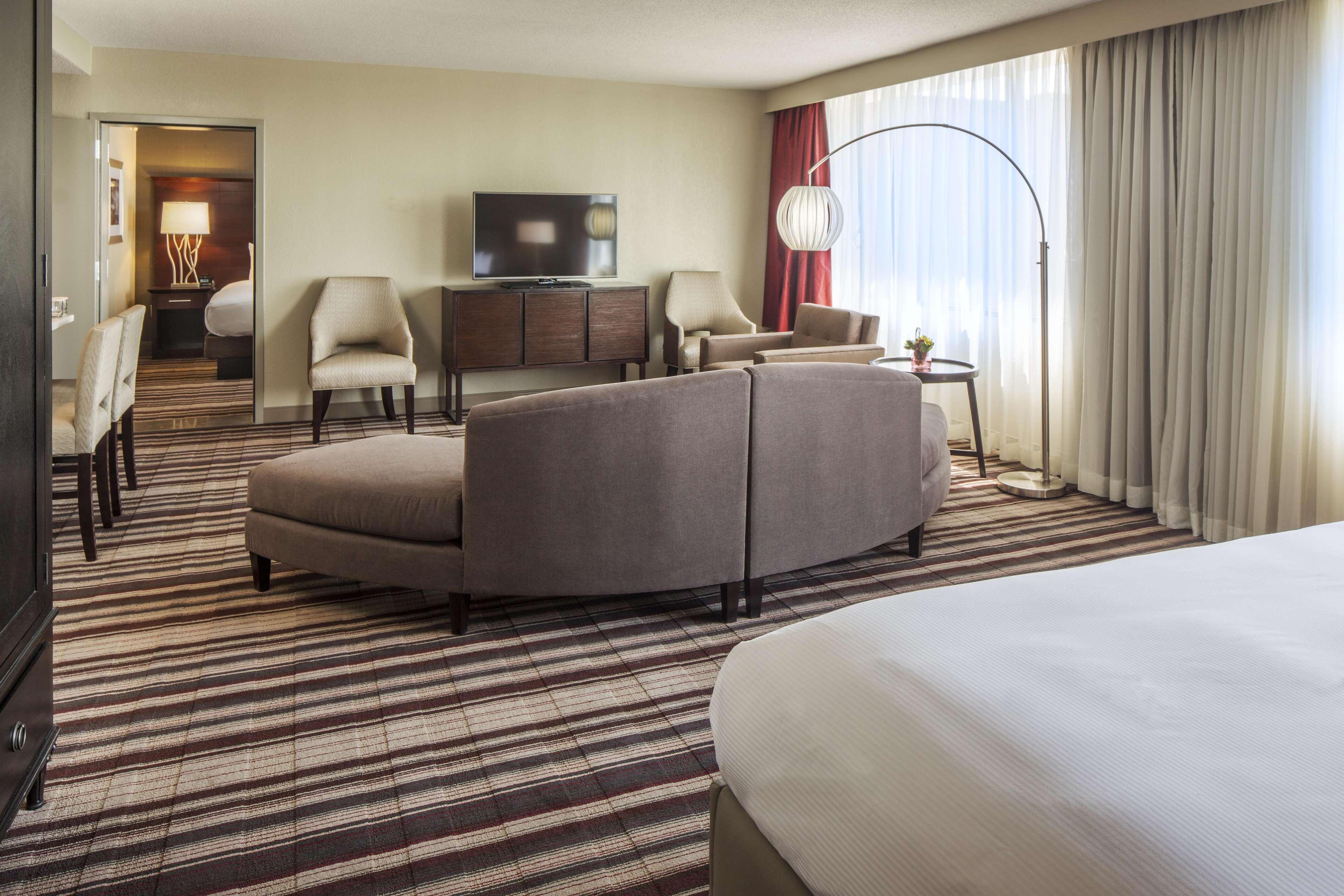 Doubletree By Hilton Hotel Largo Washington Dc Exterior foto